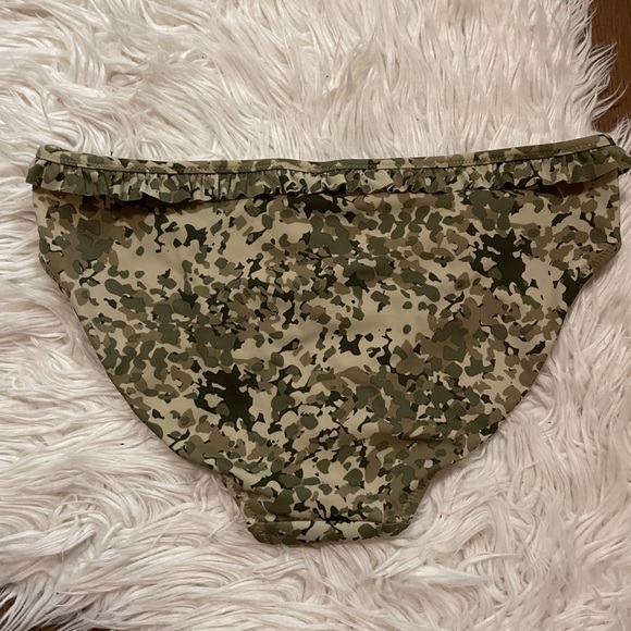 Camo bikini bottoms - Picture 3 of 3